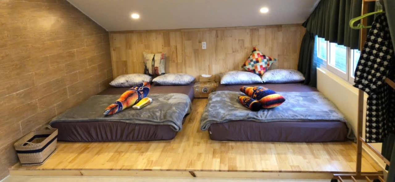 La Nha Homestay Dalat Bagian luar foto